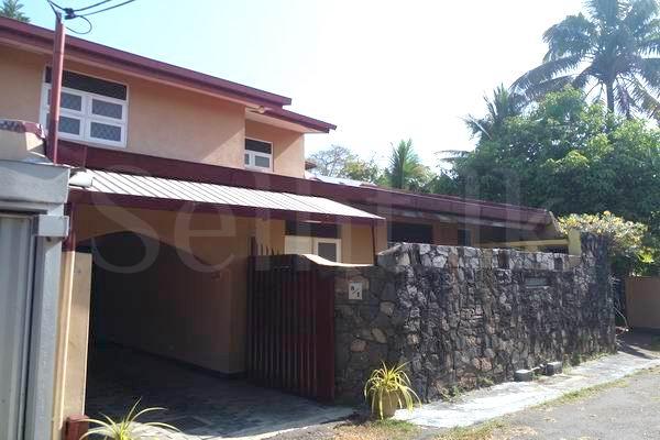 Code 3711 House for rent Rajagiriya